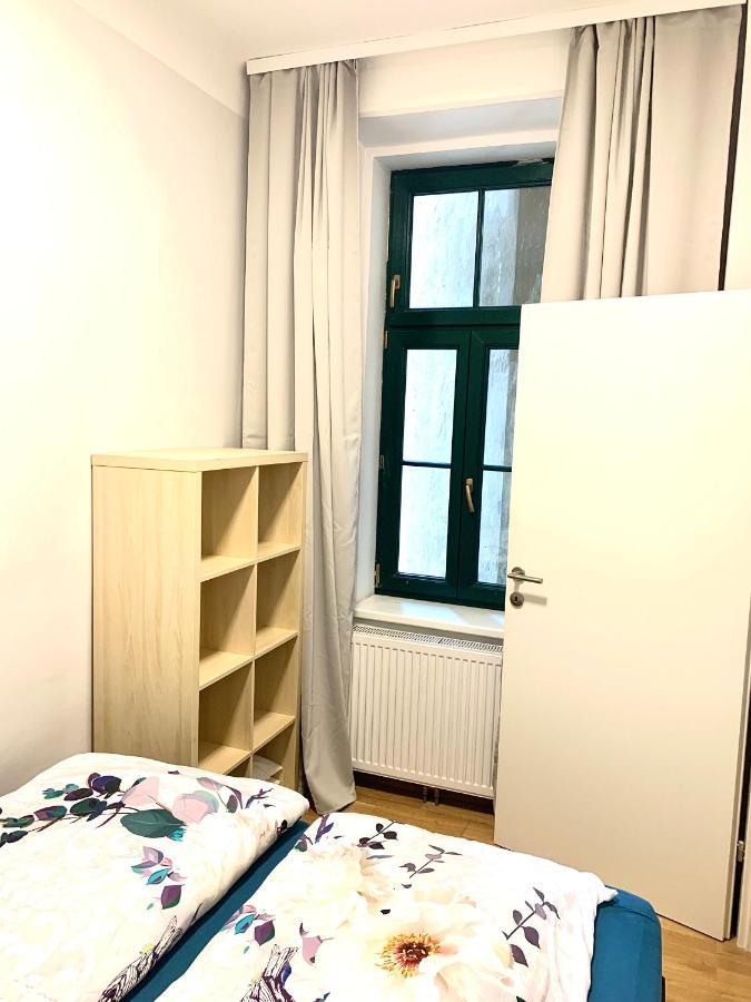 Premium Apartment Am Einsiedlerpark Vienna Exterior photo