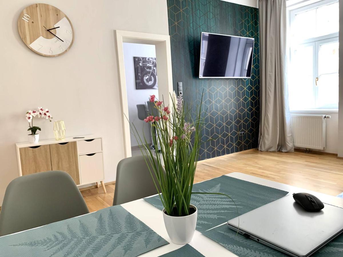 Premium Apartment Am Einsiedlerpark Vienna Exterior photo