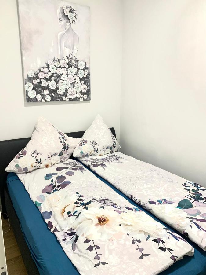 Premium Apartment Am Einsiedlerpark Vienna Exterior photo